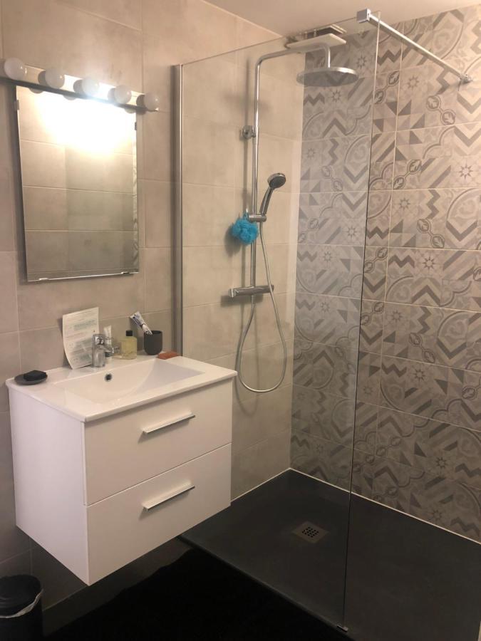 Bed and Breakfast Ty Logis Montrabe Екстер'єр фото
